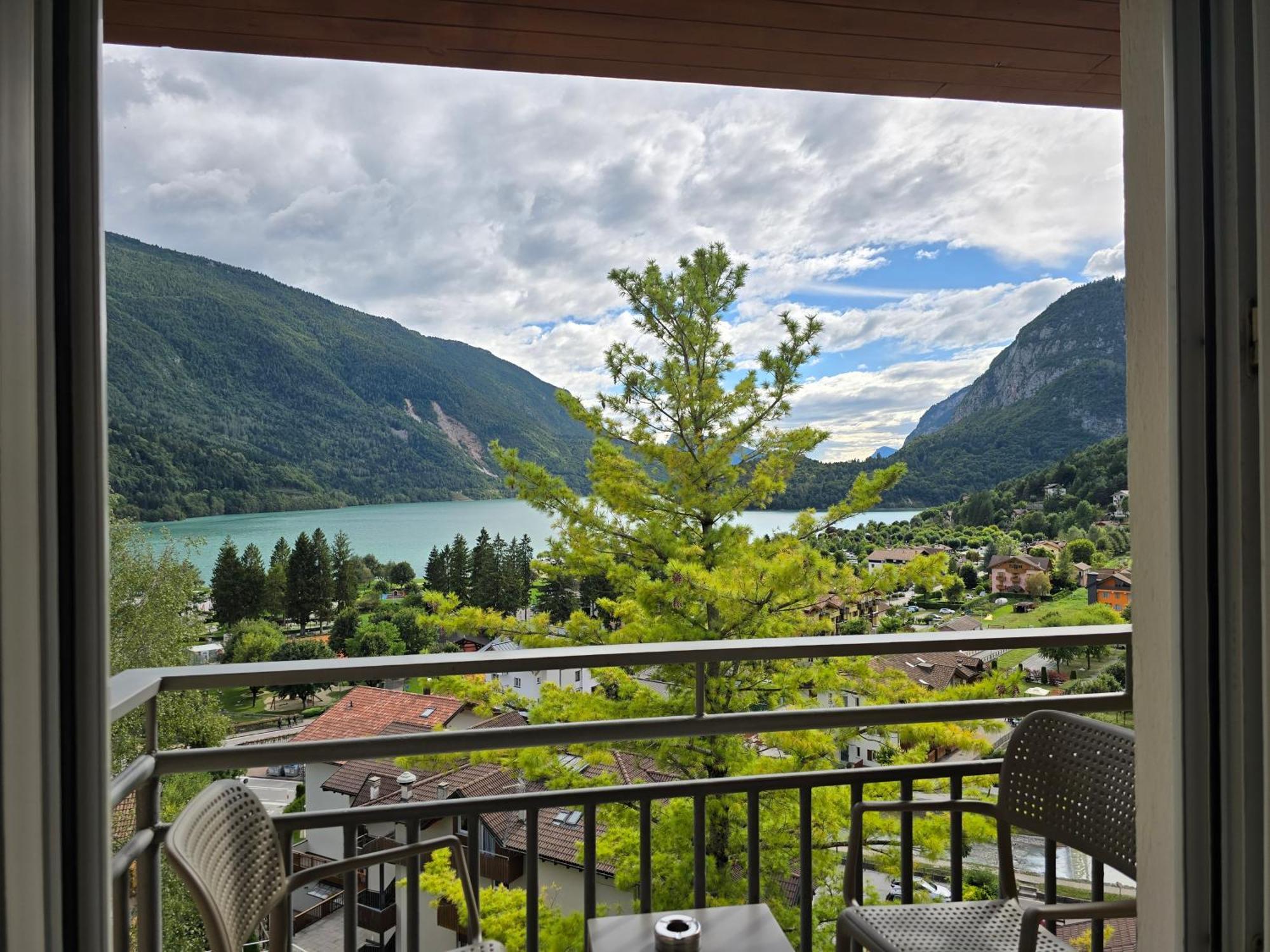 Hotel Miramonti Molveno Buitenkant foto