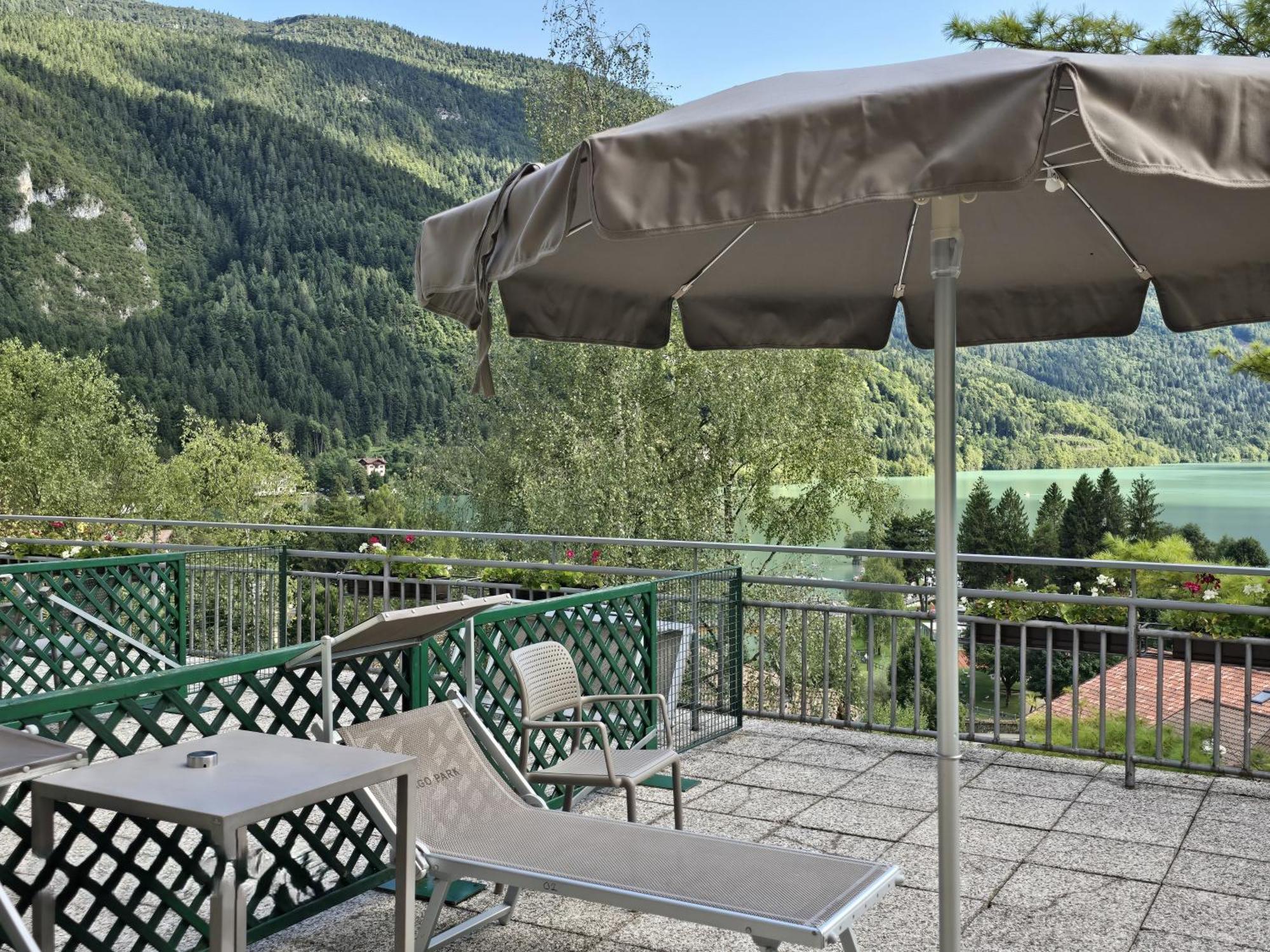 Hotel Miramonti Molveno Buitenkant foto