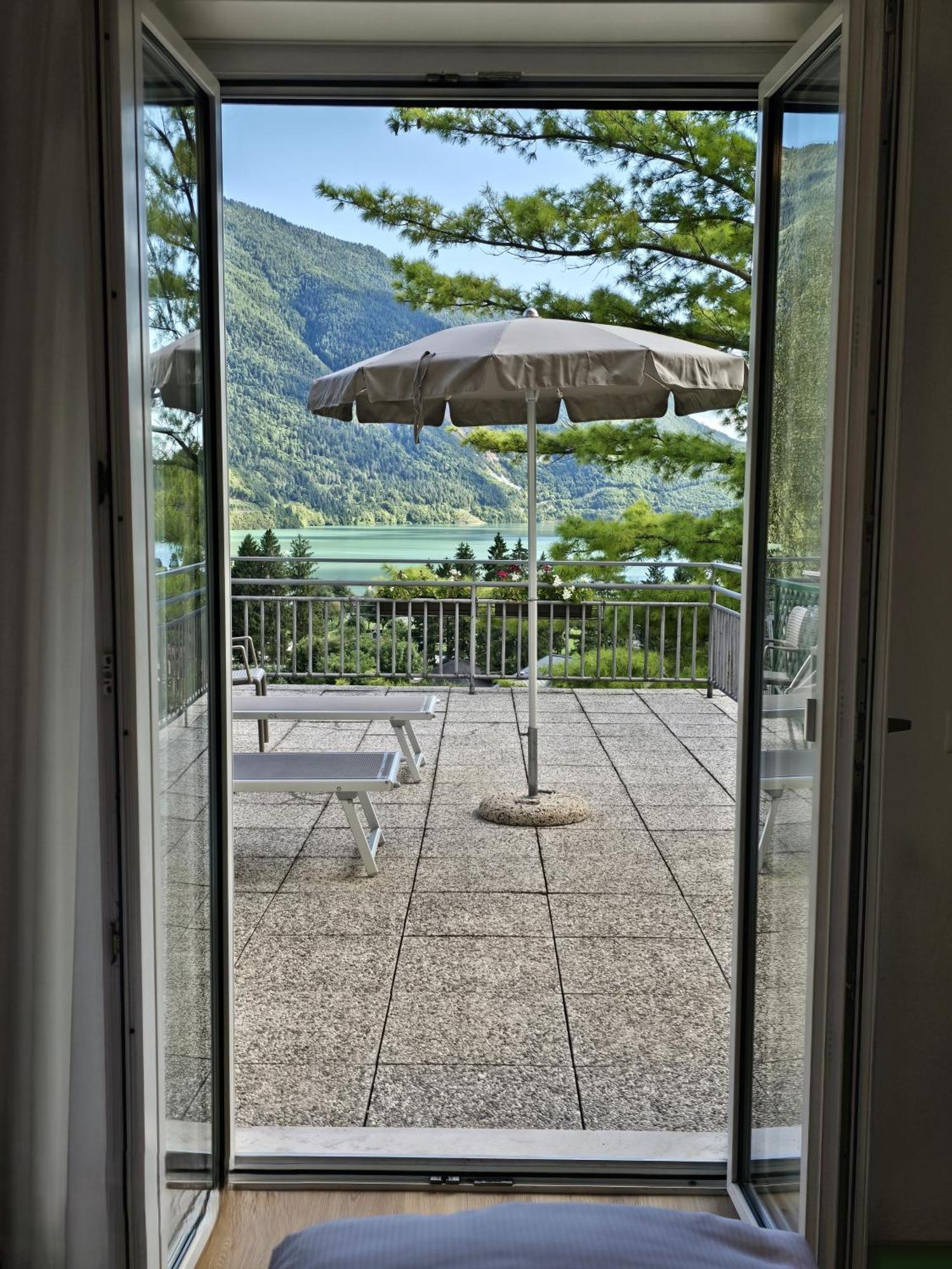Hotel Miramonti Molveno Buitenkant foto