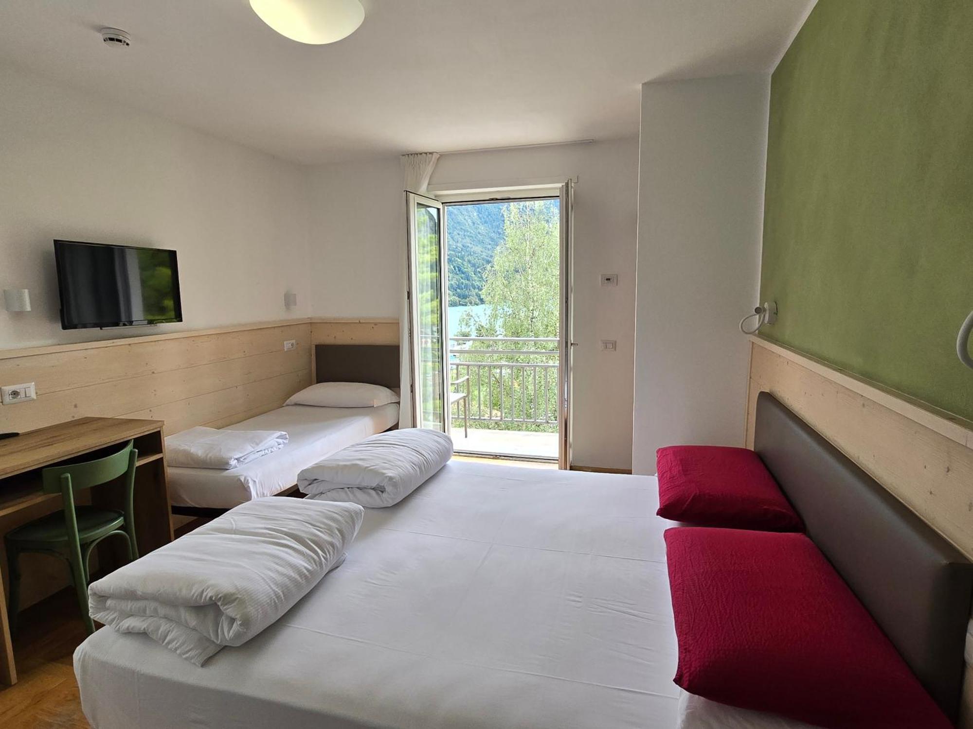 Hotel Miramonti Molveno Buitenkant foto