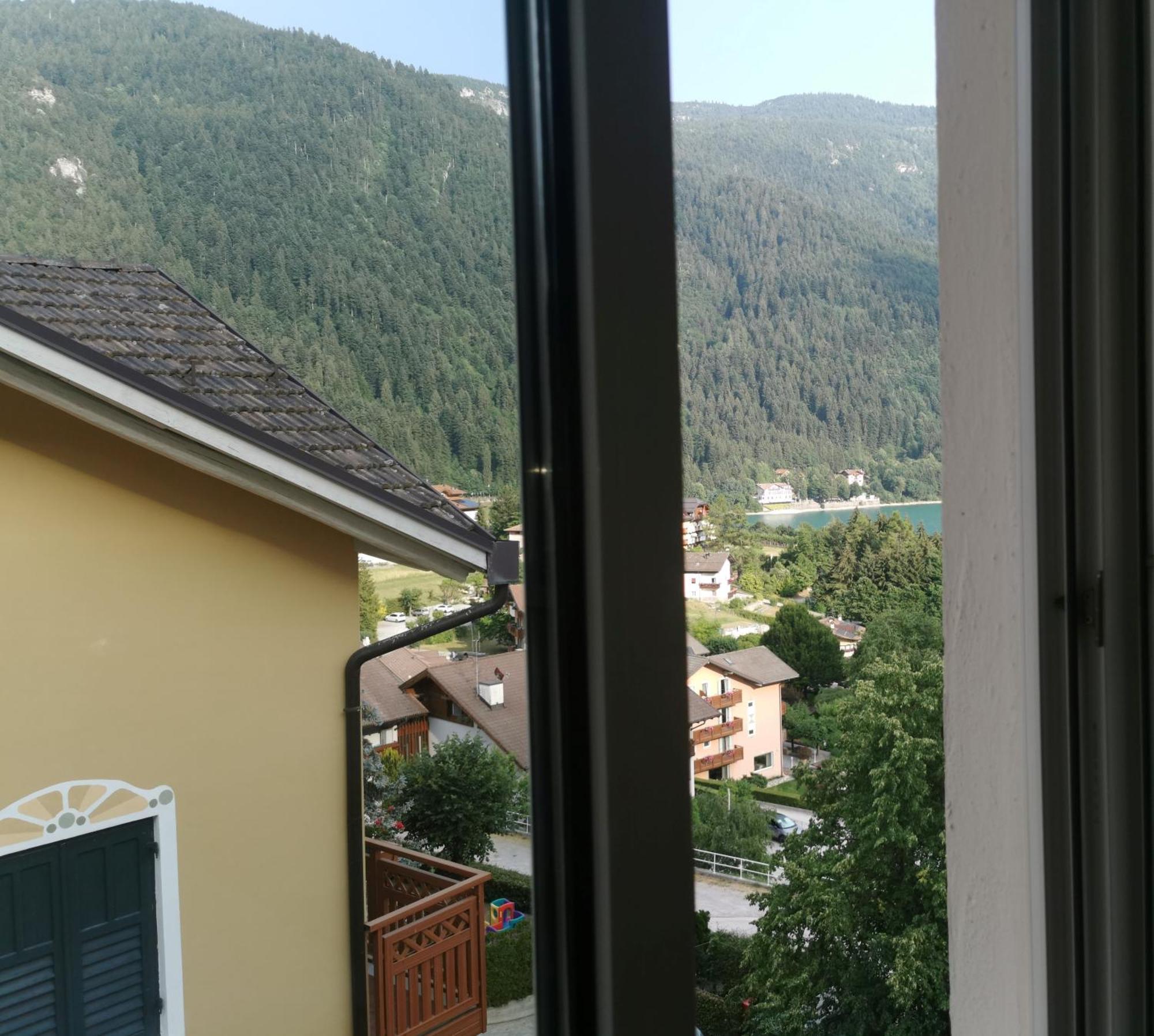 Hotel Miramonti Molveno Buitenkant foto